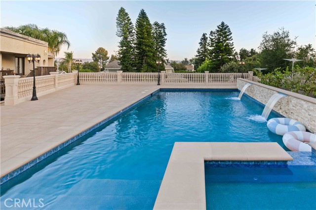 3225 Yardley Place, Simi Valley CA: https://media.crmls.org/medias/ab44a72f-9a54-4575-9dff-62bbe990a193.jpg