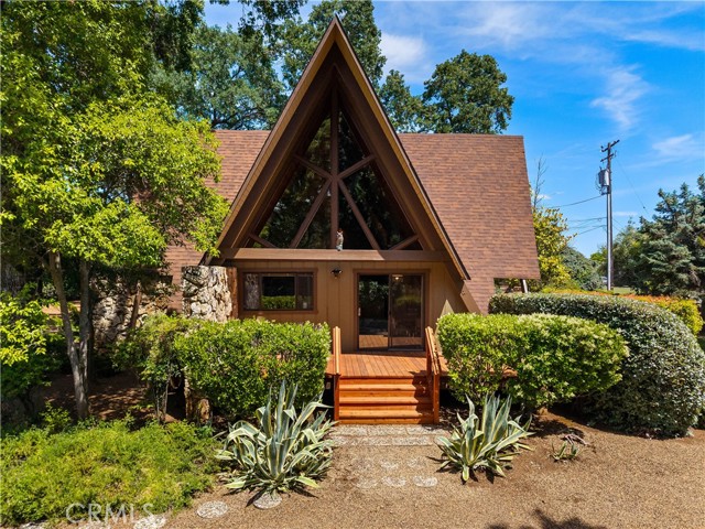 Detail Gallery Image 5 of 61 For 8475 Palace Dr, Kelseyville,  CA 95451 - 3 Beds | 3 Baths