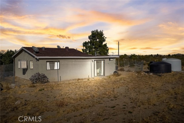 Detail Gallery Image 2 of 51 For 8737 Albin Way, Lucerne Valley,  CA 92356 - 3 Beds | 2 Baths