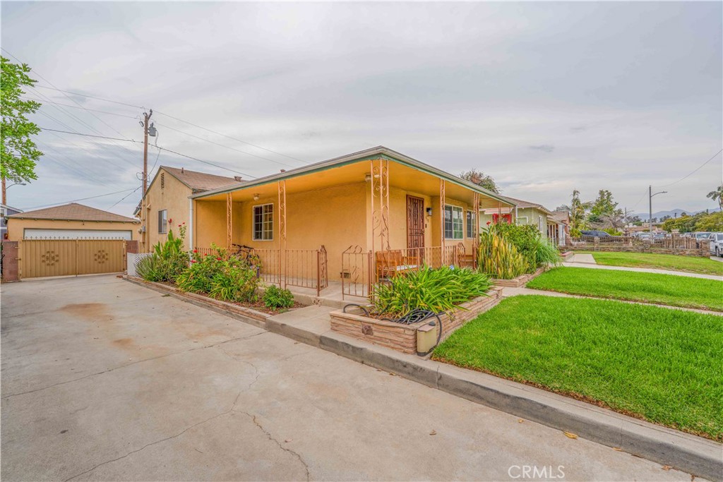 413 Brady Avenue