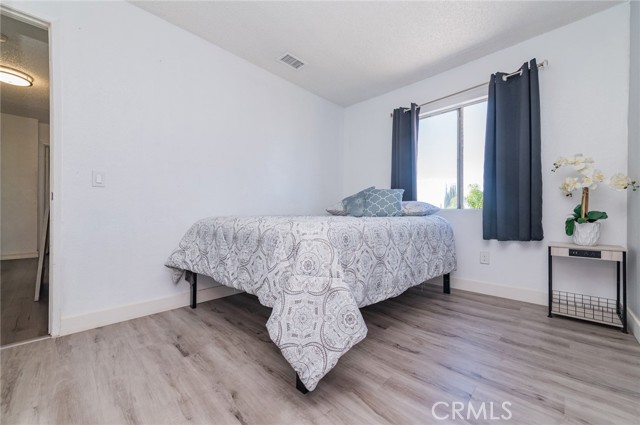 Image 23 of 42 For 13433 Nutmeg