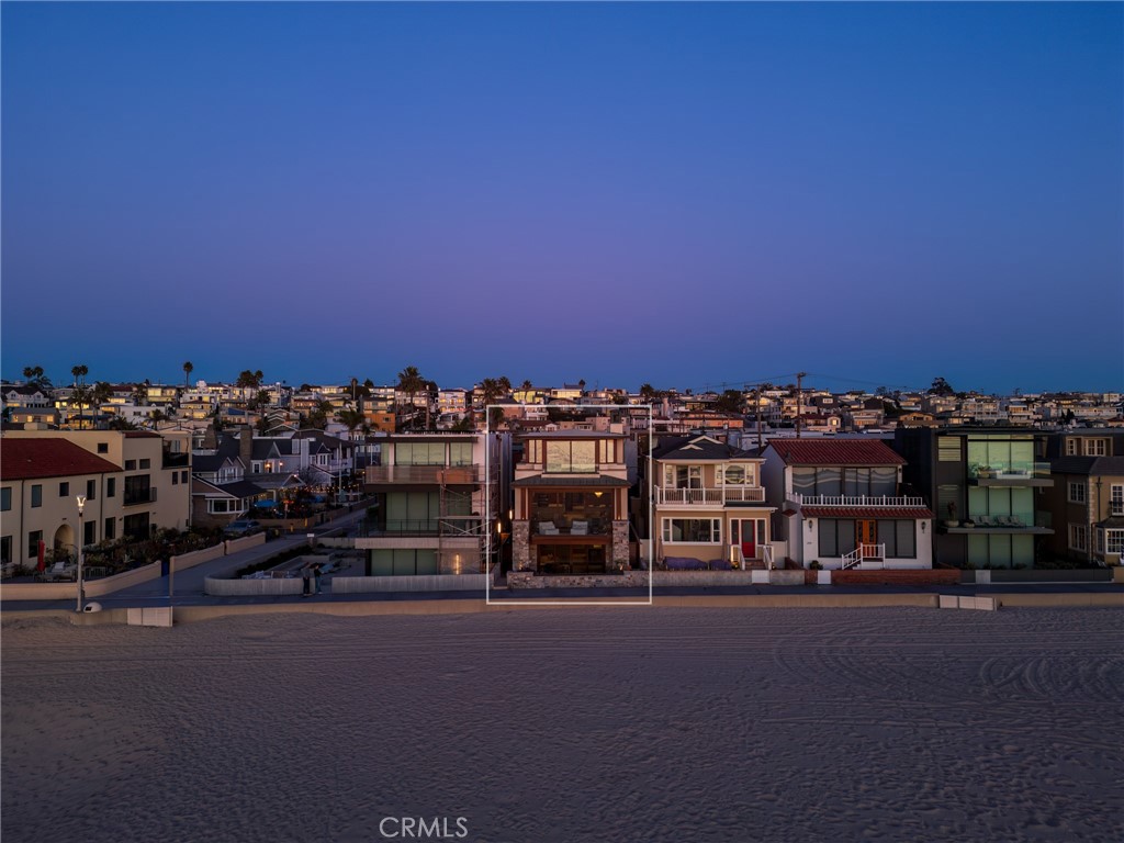 https://media.crmls.org/medias/ab45f824-a43d-4e1b-a8c7-9e278d232aac.jpg?preset=X-Large