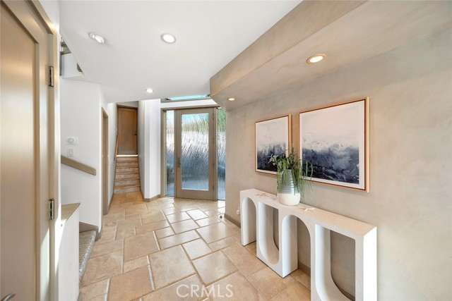 Detail Gallery Image 32 of 74 For 1907 Ocean Way, Laguna Beach,  CA 92651 - 4 Beds | 3/1 Baths