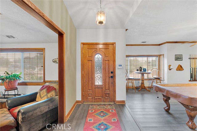 Detail Gallery Image 6 of 61 For 12830 Cedar, Hesperia,  CA 92344 - 3 Beds | 2/1 Baths