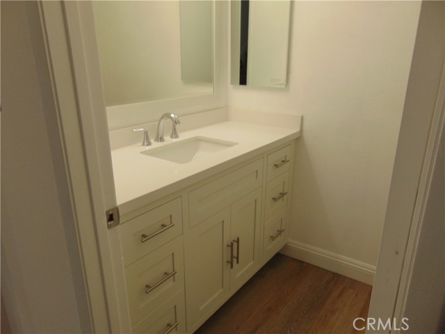 Detail Gallery Image 14 of 18 For 110 Tangelo, Irvine,  CA 92618 - 2 Beds | 1/1 Baths