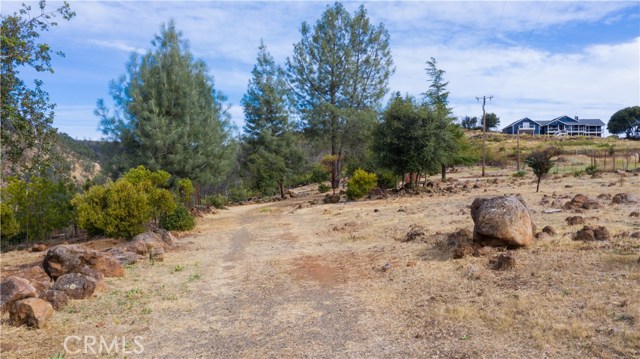 21541 Yankee Valley Road, Hidden Valley Lake CA: https://media.crmls.org/medias/ab47518b-7d08-48d8-b754-8738b2a841c0.jpg