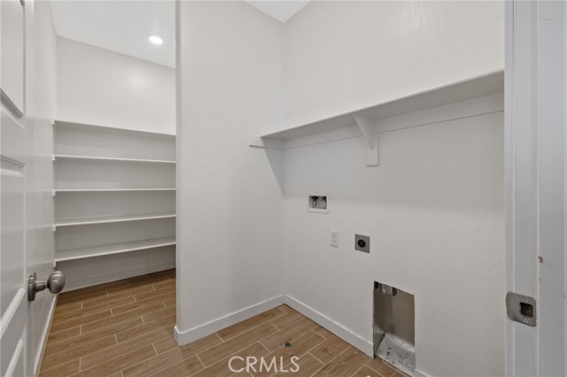 1754 N Aster Lake Road, Hanford CA: https://media.crmls.org/medias/ab487a22-12ac-4a0e-9d7a-deccc459650c.jpg