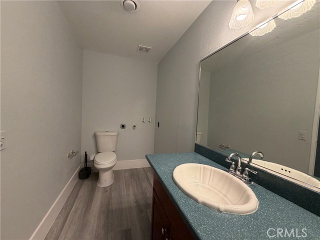  Commercial for Sale in Apple Valley, California