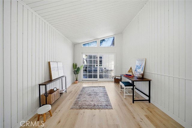 7 Bed Home for Sale in Los Angeles, California