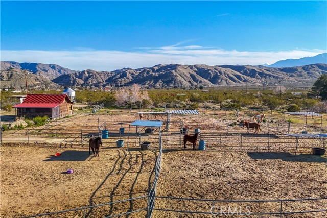 Detail Gallery Image 52 of 70 For 8949 Desert Willow Trl, Morongo Valley,  CA 92256 - 3 Beds | 2 Baths