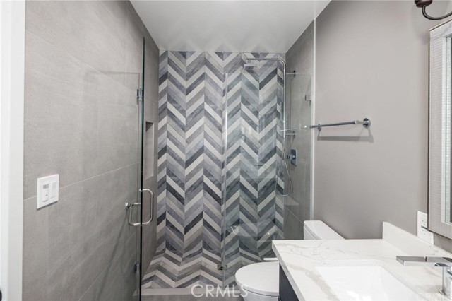 5 Clipper Road, Rancho Palos Verdes CA: https://media.crmls.org/medias/ab49e2b0-4a5a-40e8-b610-7c99fd8c9c43.jpg