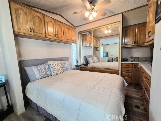 Detail Gallery Image 6 of 15 For 1295 S Cawston #102,  Hemet,  CA 92545 - 1 Beds | 1 Baths