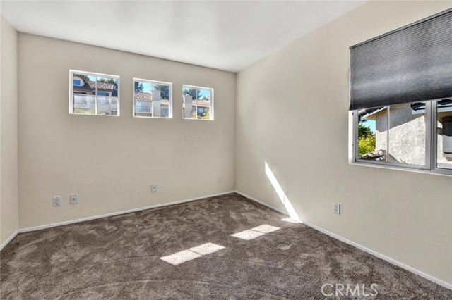 Detail Gallery Image 28 of 52 For 7879 E Viewrim Dr, Anaheim Hills,  CA 92808 - 3 Beds | 2/1 Baths