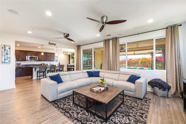 Detail Gallery Image 24 of 69 For 29364 Saltbush, Lake Elsinore,  CA 92530 - 5 Beds | 4/1 Baths