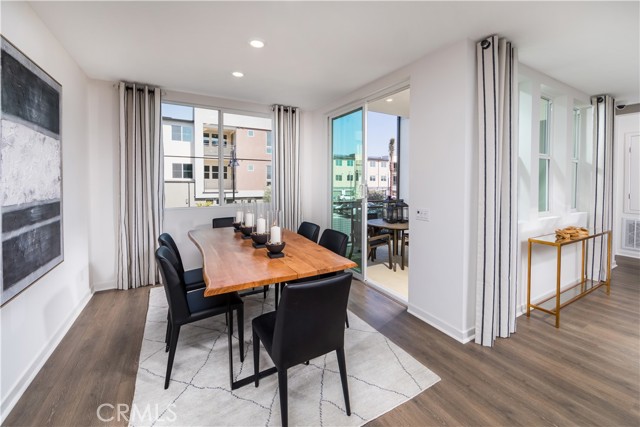 980 N Tangent Privado, Ontario CA: https://media.crmls.org/medias/ab4c5016-a746-49f9-80c5-1ee5ad3440a6.jpg