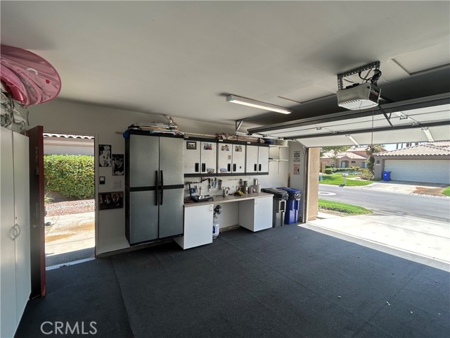 Detail Gallery Image 33 of 55 For 38750 Wisteria Dr, Palm Desert,  CA 92211 - 3 Beds | 3 Baths