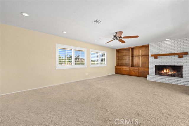 30746 E Sunset S Drive, Redlands CA: https://media.crmls.org/medias/ab4d6173-9250-4495-b9fe-bc11a40261f6.jpg