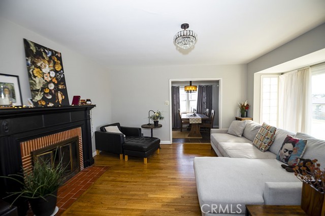 11642 Ruthelen photo 8