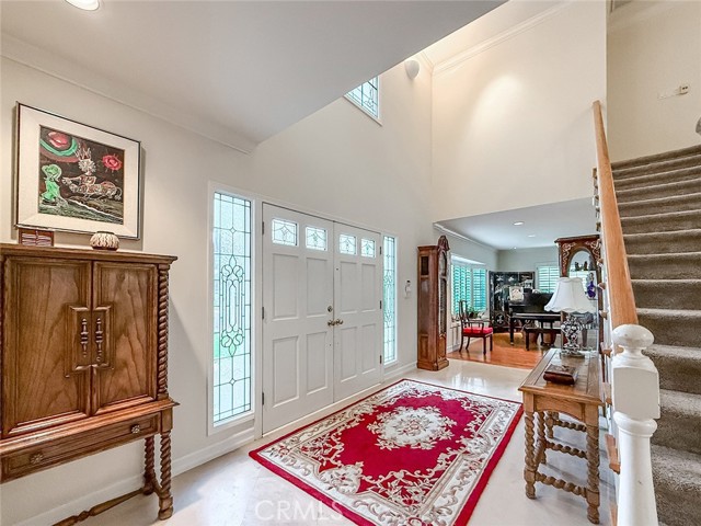17512 Superior Street photo 6