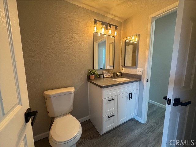 Detail Gallery Image 14 of 22 For 1003 Lightcap St, Lancaster,  CA 93535 - 2 Beds | 2 Baths