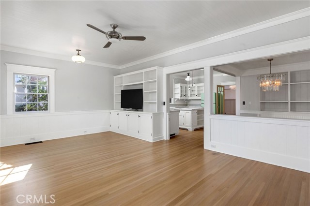 404 17th Street, Manhattan Beach, California 90266, 3 Bedrooms Bedrooms, ,2 BathroomsBathrooms,Residential,Sold,17th,SB21090546