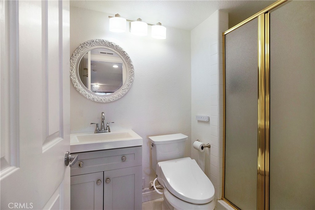 MLS #OC25272593 image #16