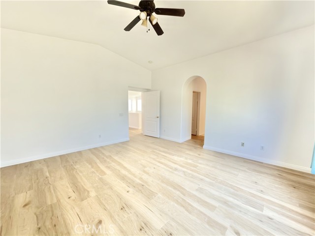 Detail Gallery Image 19 of 27 For 34619 Chinaberry, Winchester,  CA 92596 - 5 Beds | 3 Baths