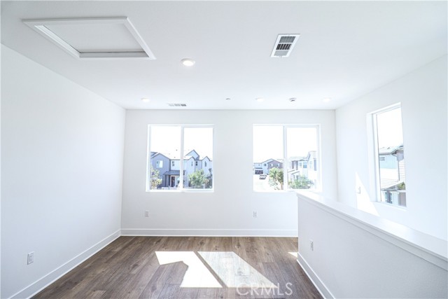 Detail Gallery Image 22 of 26 For 273 Shoveler, Irvine,  CA 92618 - 5 Beds | 4 Baths