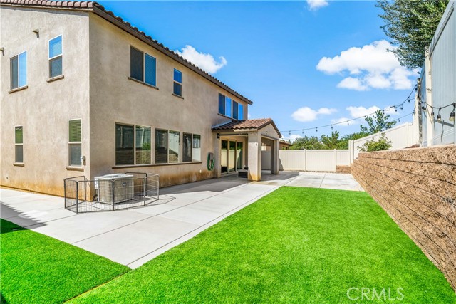 Detail Gallery Image 40 of 72 For 30924 Falling Star Pl, Murrieta,  CA 92563 - 4 Beds | 3 Baths