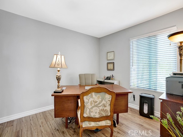 Detail Gallery Image 15 of 63 For 3842 Montego Dr, Huntington Beach,  CA 92649 - 4 Beds | 3 Baths