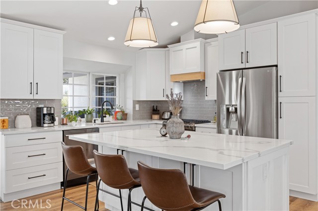 Detail Gallery Image 12 of 70 For 27851 Santa Clarita Rd, Saugus,  CA 91350 - 3 Beds | 2 Baths