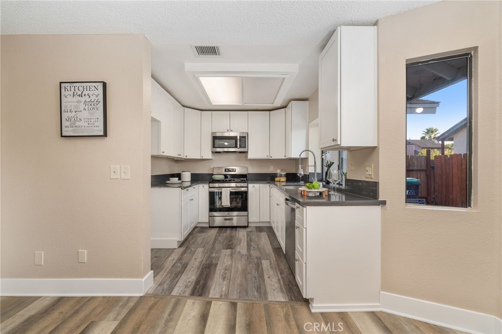 MLS #CV25226206 image #13