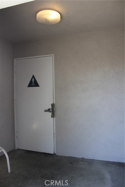 563 E City Court, Anaheim CA: https://media.crmls.org/medias/ab533986-37ce-4c93-8915-7bdce3d7fdcd.jpg