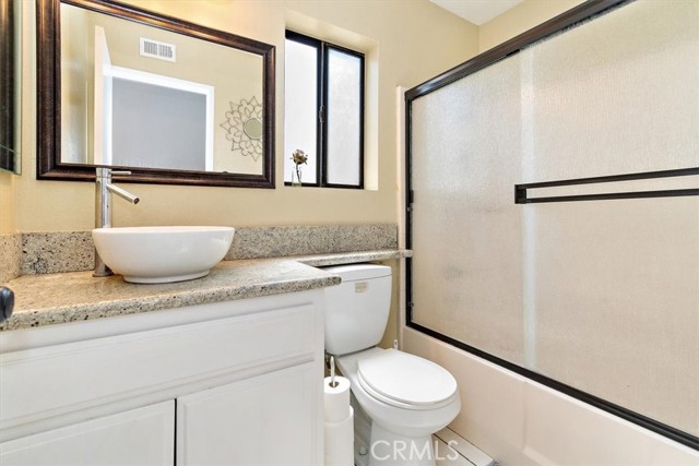 Detail Gallery Image 20 of 28 For 8556 Baldy Vista Dr, Rancho Cucamonga,  CA 91730 - 3 Beds | 2/1 Baths