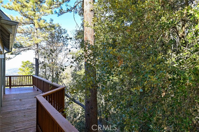 Detail Gallery Image 6 of 30 For 52250 Sylvan Way, Idyllwild,  CA 92549 - 2 Beds | 2 Baths