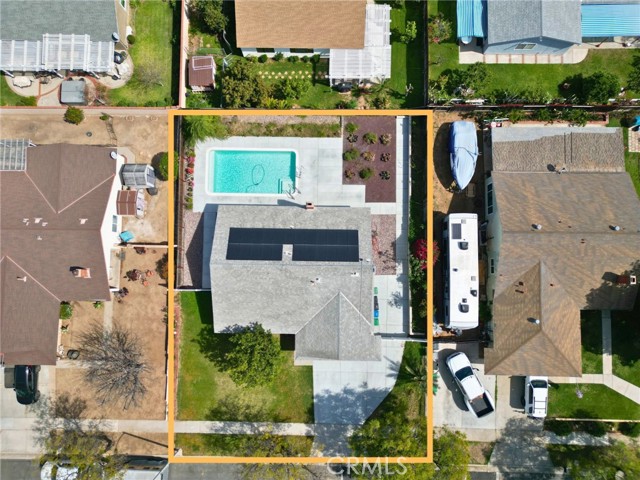 Detail Gallery Image 36 of 43 For 2097 Santa Barbara, Corona,  CA 92882 - 4 Beds | 2 Baths