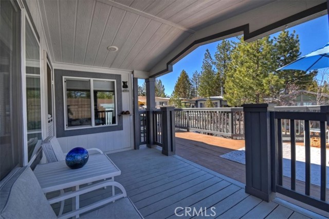 391 Montclair Dr, Big Bear City CA: https://media.crmls.org/medias/ab56d663-1271-46d0-95df-0f82a5e62b8a.jpg