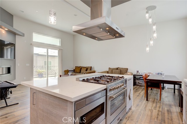 2520 Nelson Avenue, Redondo Beach, California 90278, 4 Bedrooms Bedrooms, ,3 BathroomsBathrooms,Residential,Sold,Nelson,PV21155781