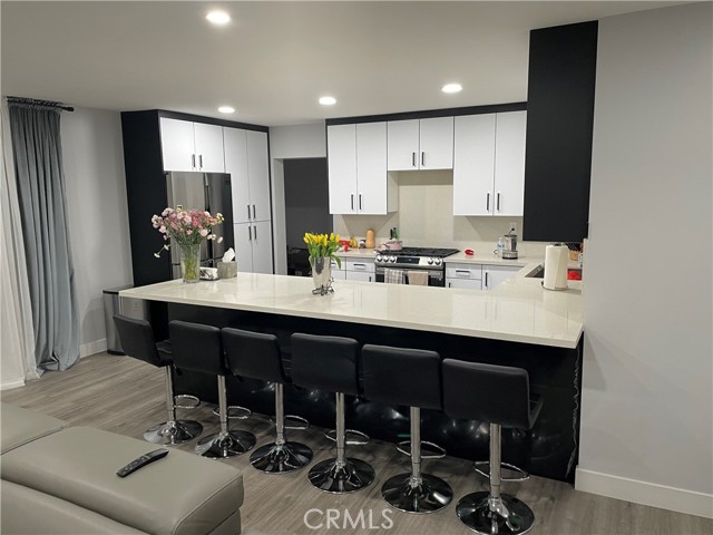 Detail Gallery Image 5 of 14 For 2321 W Avenue M4, Palmdale,  CA 93551 - 2 Beds | 2 Baths