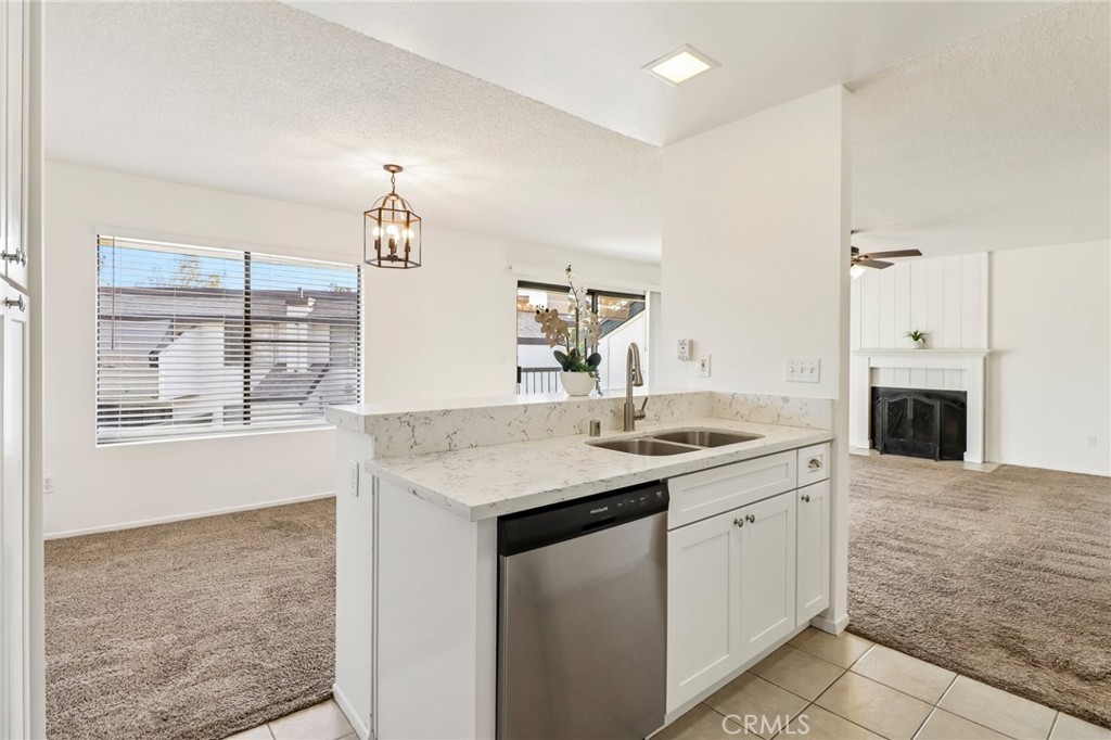 450 W Vermont - photo 16