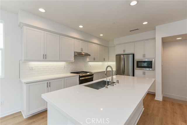 115 Allusion, Irvine CA: https://media.crmls.org/medias/ab586827-d447-4bb2-ba48-df756f05bc64.jpg
