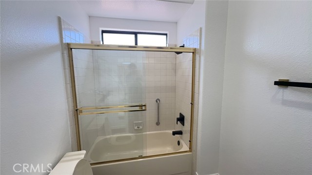 22547 Cascade, Canyon Lake CA: https://media.crmls.org/medias/ab590ad3-4f5e-4997-826a-671779877c1f.jpg