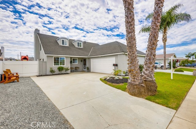 Detail Gallery Image 2 of 47 For 12592 Tunstall St, Garden Grove,  CA 92845 - 5 Beds | 2 Baths