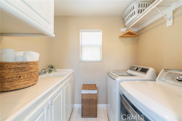 Detail Gallery Image 10 of 43 For 112 22nd St, Huntington Beach,  CA 92648 - 3 Beds | 3/1 Baths