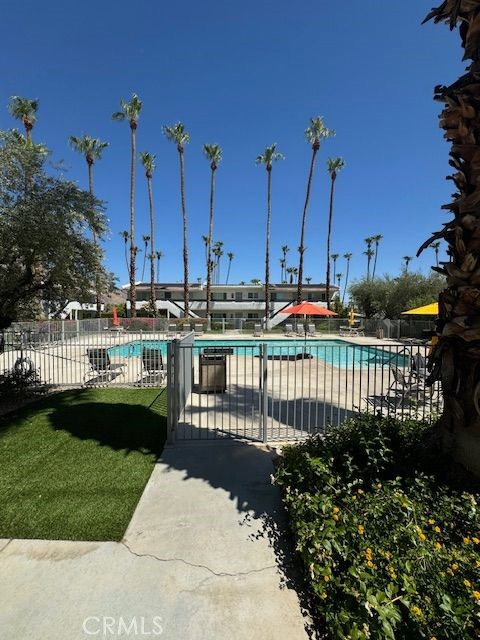 Detail Gallery Image 21 of 24 For 1900 S Palm Canyon Dr #65,  Palm Springs,  CA 92264 - 2 Beds | 2 Baths