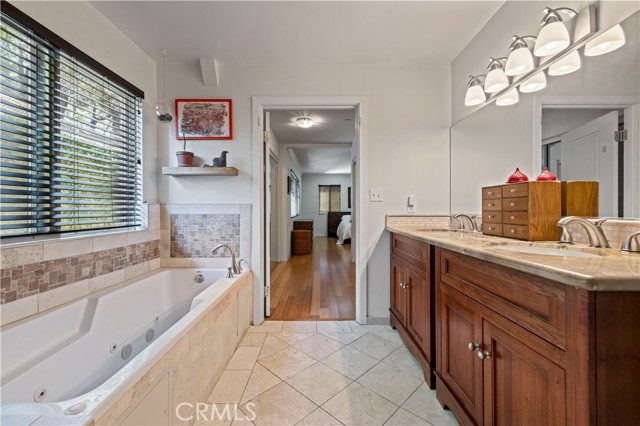 Main bathroom
