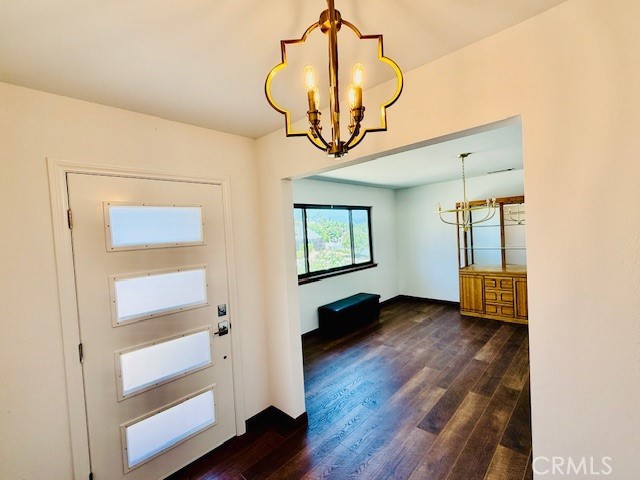 Detail Gallery Image 5 of 37 For 29721 Sloop Dr, Canyon Lake,  CA 92587 - 3 Beds | 2 Baths