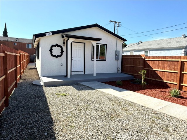 Front Image Thumbnail for CRDW26065357