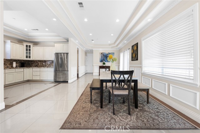 608 N Huntington Avenue, Monterey Park CA: https://media.crmls.org/medias/ab5d3e21-8719-4d9f-af28-ae903c79e16f.jpg