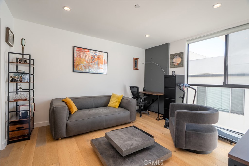 MLS #SB25259076 image #17